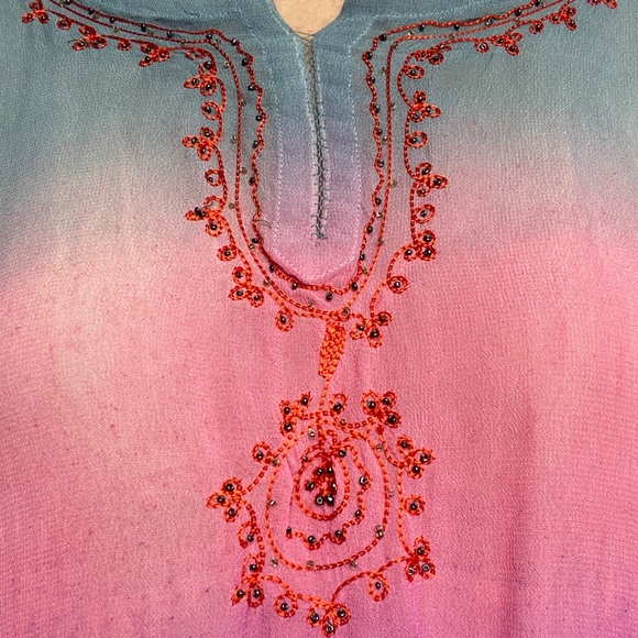 P/M Tunic in vibrant Purple & Pink fading to Blue - Picture 3 of 4